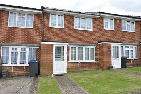 3 bedroom terraced house for sale, Finlays Close, Chessington, KT9