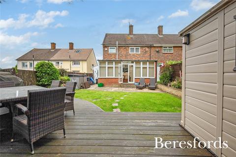 4 Chippenham Road, Romford, RM3 8EX