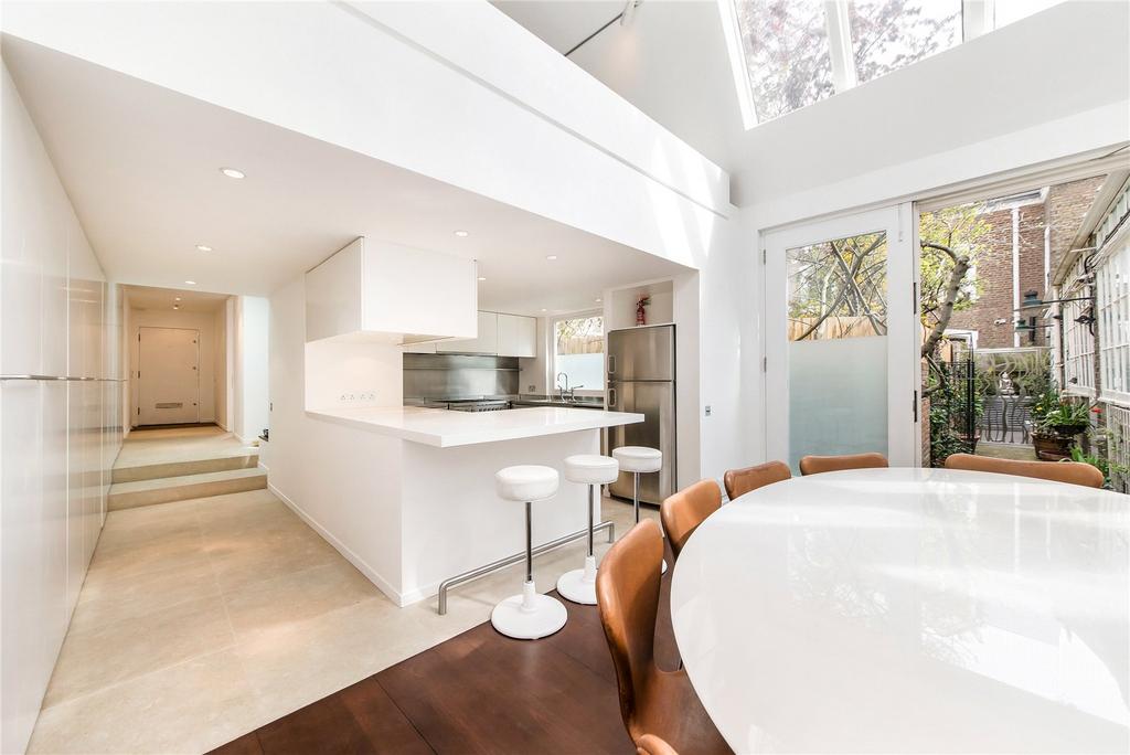 Kitchen/Dining