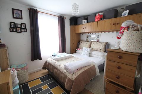 40 Eland Road, Croydon, CR0 4LG