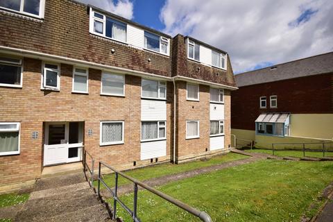 2 bedroom apartment to rent, Fellows Road Cowes PO31