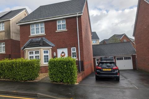 3 bedroom detached house for sale, Allt-y-Cham Drive, Pontardawe, SA8 4JR