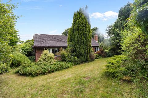 4 bedroom bungalow for sale, Woodfarm Road, Malvern