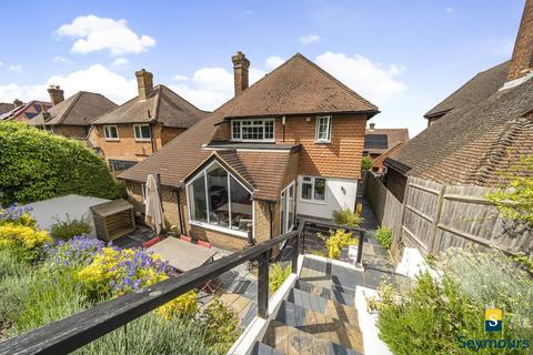 9 High View Road, Guildford, GU2 7RS