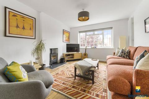 9 High View Road, Guildford, GU2 7RS