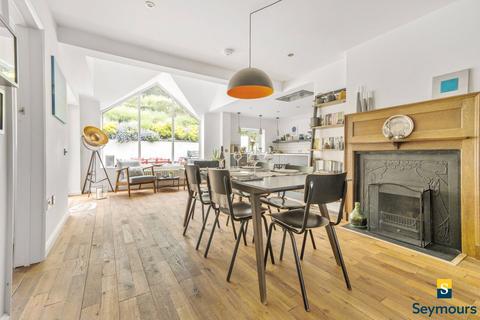 9 High View Road, Guildford, GU2 7RS