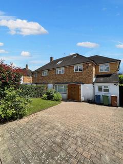 5 bedroom semi-detached house to rent, Albury Drive, Pinner HA5