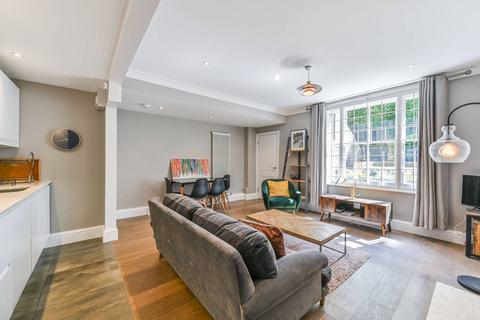 2 bedroom flat for sale, Queenstown Road, Diamond Conservation Area, London, SW8