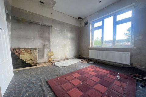 56 Bourne Road, Gravesend, DA12 4EB