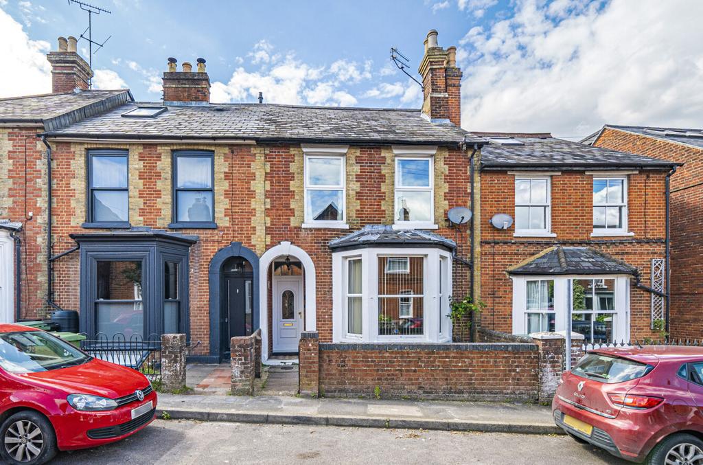 Western Road, Fulflood, Winchester... 2 bed terraced house for sale £