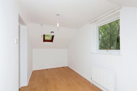 Netherfield Farleigh Road, Cliddesden, Basingstoke, RG25 2JL