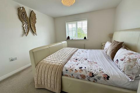 7 Harlequin Close, Northampton, NN4 9AB