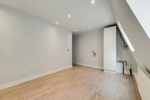 1 bedroom flat to rent, New Cross Road, New Cross, London, SE14