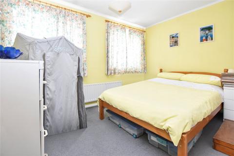 3 bedroom end of terrace house for sale, Dorothy Evans Close, Bexleyheath, DA7
