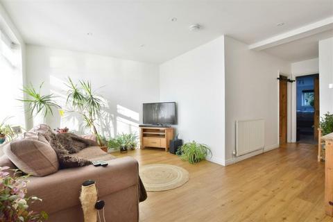 2 bedroom flat for sale, Ninfield Road, Bexhill-on-Sea, TN39