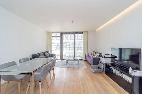 3 bedroom apartment to rent, Arthouse, York Way, London