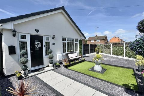 3 bedroom bungalow for sale, Bermuda Road, Moreton, Wirral, CH46