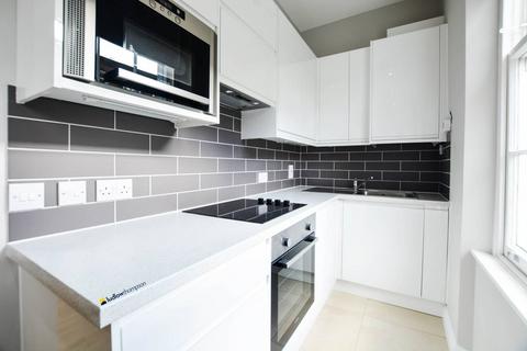 1 bedroom flat to rent, Dock Street, Tower Hill, London, E1