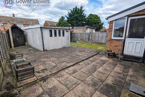 3 bedroom end of terrace house for sale, Claudian Way, Chadwell St.Mary