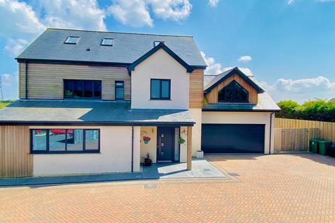 5 bedroom detached house for sale, Camelford, Cornwall, PL32 9TZ