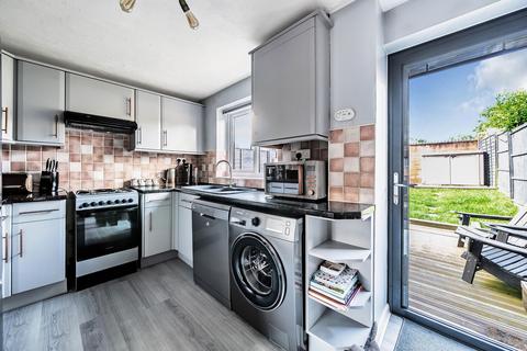 31 Cropmark Way, Hatch Warren, Basingstoke, RG22 4TA