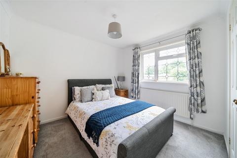 3 Schubert Road, Brighton Hill, Basingstoke, RG22 4JL