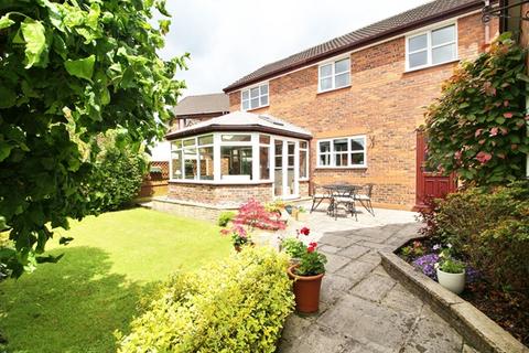 5 bedroom detached house for sale, The Hoskers, Westhoughton, BL5 2DW