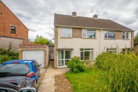 3 bedroom semi-detached house for sale, Mill Farm Drive, Paganhill, Stroud