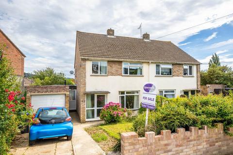 3 bedroom semi-detached house for sale, Mill Farm Drive, Paganhill, Stroud