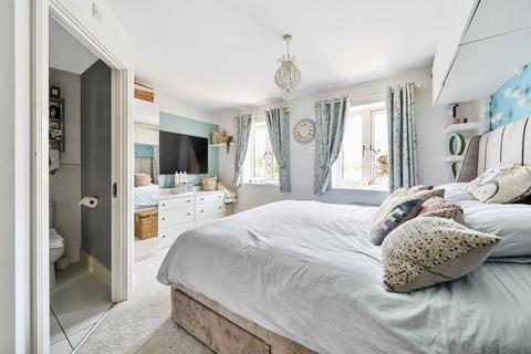 12 Orchid Road, Basingstoke, RG23 7FR
