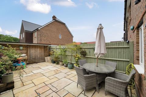 12 Orchid Road, Basingstoke, RG23 7FR