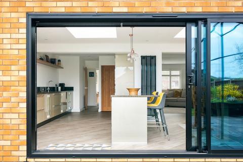 9 Brackley Way, Basingstoke, RG22 6LH