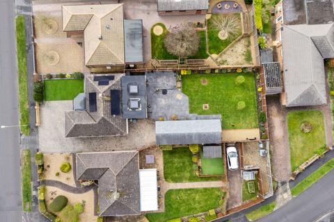 9 Brackley Way, Basingstoke, RG22 6LH