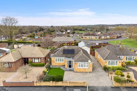 9 Brackley Way, Basingstoke, RG22 6LH