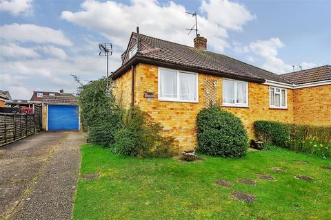 2 bedroom semi-detached bungalow for sale, Pitman Close, Basingstoke,