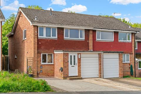 56 Grainger Close, Basingstoke, RG22 4DZ