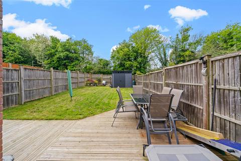 56 Grainger Close, Basingstoke, RG22 4DZ