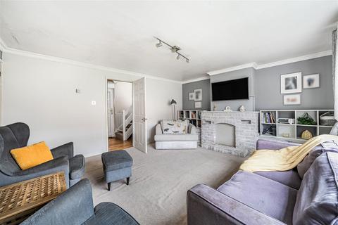 7 Brewer Close, Basingstoke, RG22 6UL