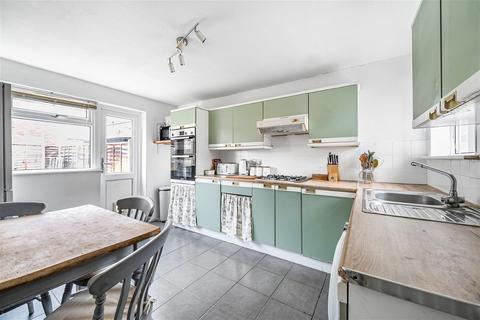 7 Brewer Close, Basingstoke, RG22 6UL