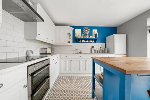 11 Blunt Road, Beggarwood, Basingstoke, RG22 4SS