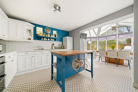 11 Blunt Road, Beggarwood, Basingstoke, RG22 4SS