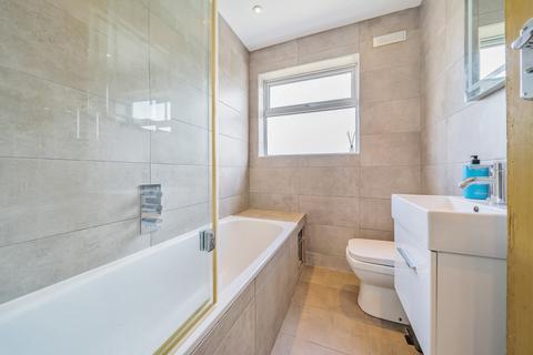 23 Garth Close, Morden, SM4 4NN