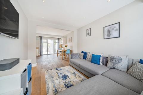 23 Garth Close, Morden, SM4 4NN