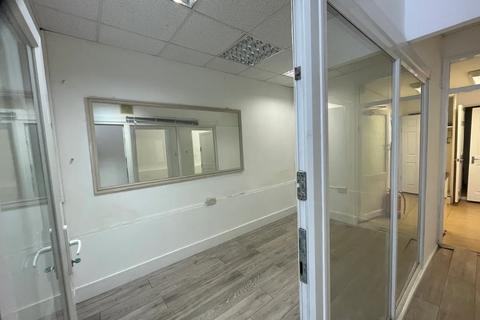 Office to rent, Vivian Avenue, London NW4
