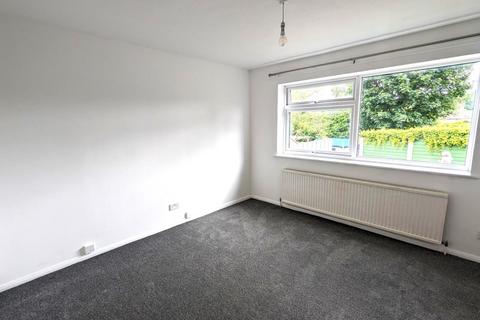 1 bedroom apartment to rent, Garlands Road, Redhill