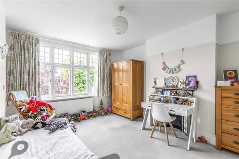 29 Deanhill Road, London, SW14 7DQ