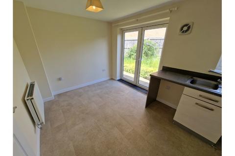 3 bedroom semi-detached house to rent, Merino Way, Bridgwater TA6
