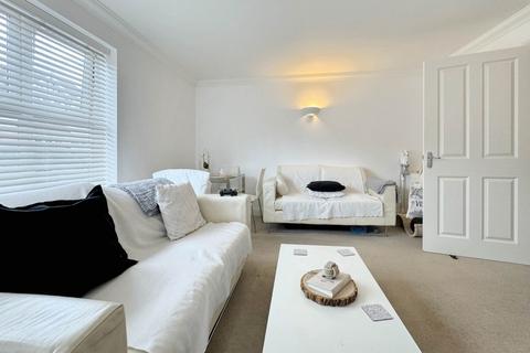 2 bedroom flat for sale, Capstone Road, Bournemouth BH8
