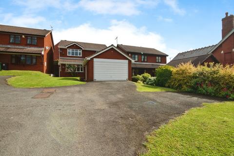 4 bedroom detached house for sale, Church Road, Dudley DY2