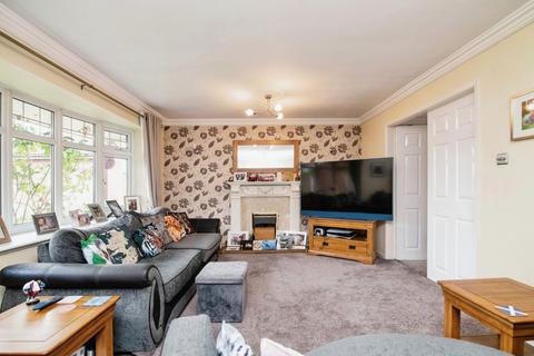 4 bedroom detached house for sale, Church Road, Dudley DY2